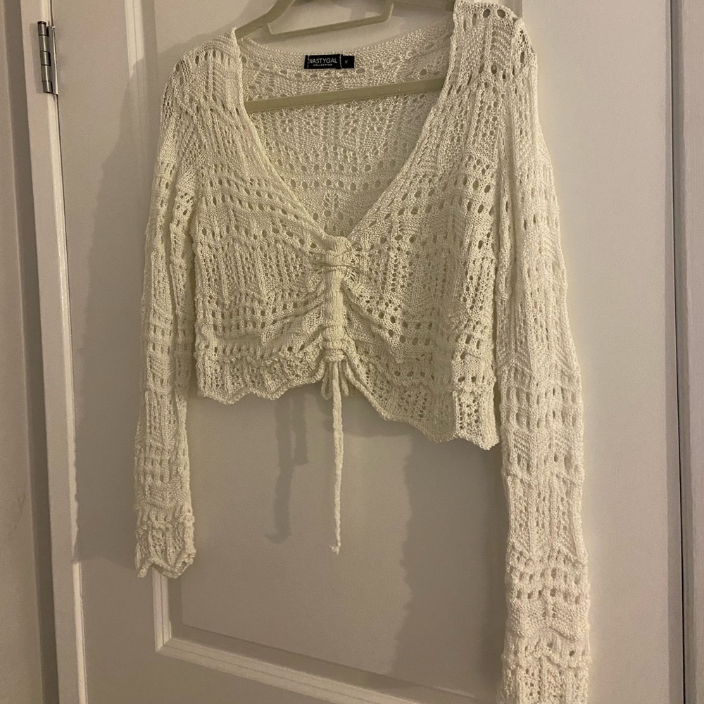 White crop top crochet blouse